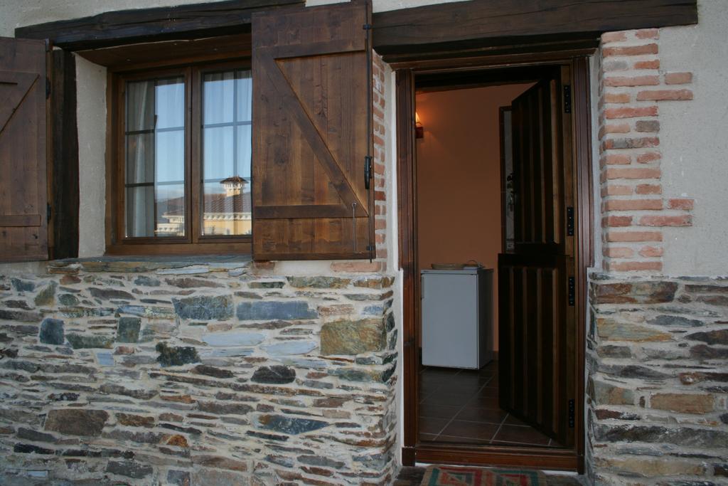 Apartamentos Posadas De Granadilla Zarza De Granadilla Extérieur photo